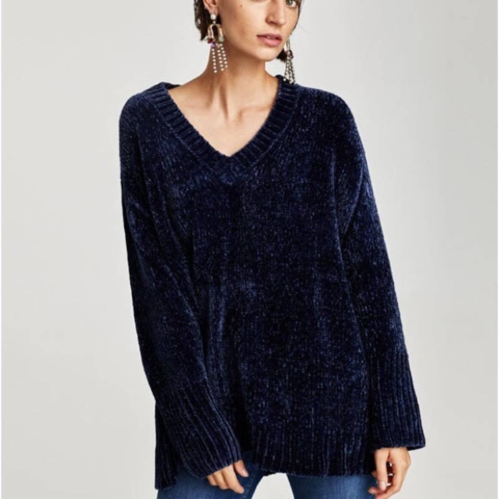 Zara Blue Oversized V-Neck Chenille Sweater NWOT